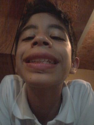 zaragoza200's profile picture. soy alex me gusta twittear y dibujar