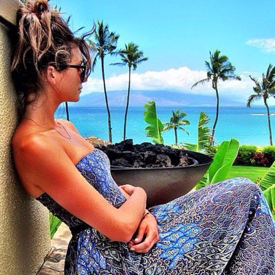 BekahWH's profile picture. who even reads these ?