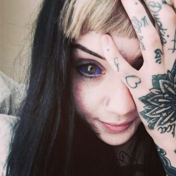 cute but psycho.