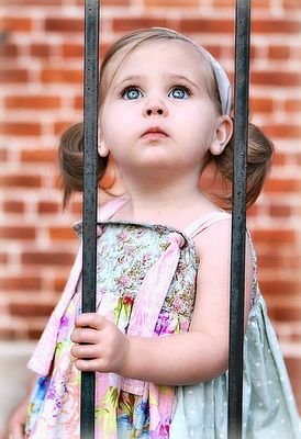 احترامي للناس لا يعني ضعفا مني ولكنه يعكس تربيتي وديني حساب مبدع تابعوه @tas0550 ♥♡♥