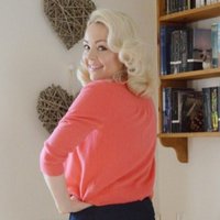 Ami Lowden (@littletailoress) 's Twitter Profile