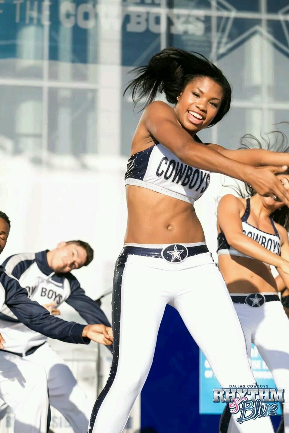 The Official Twitter Account of Jessica Stewart, Dallas Cowboys Rhythm & Blue Dancer