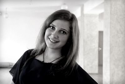 anastasiaaaa24's profile picture. I'm 16 years old. like singing and listening to music;) 
Followed by @DakotaGoyo on April 5, 2012 at 23:48