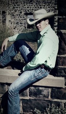 country boy that loves to hunt and fish. I like welding and working on trucks!