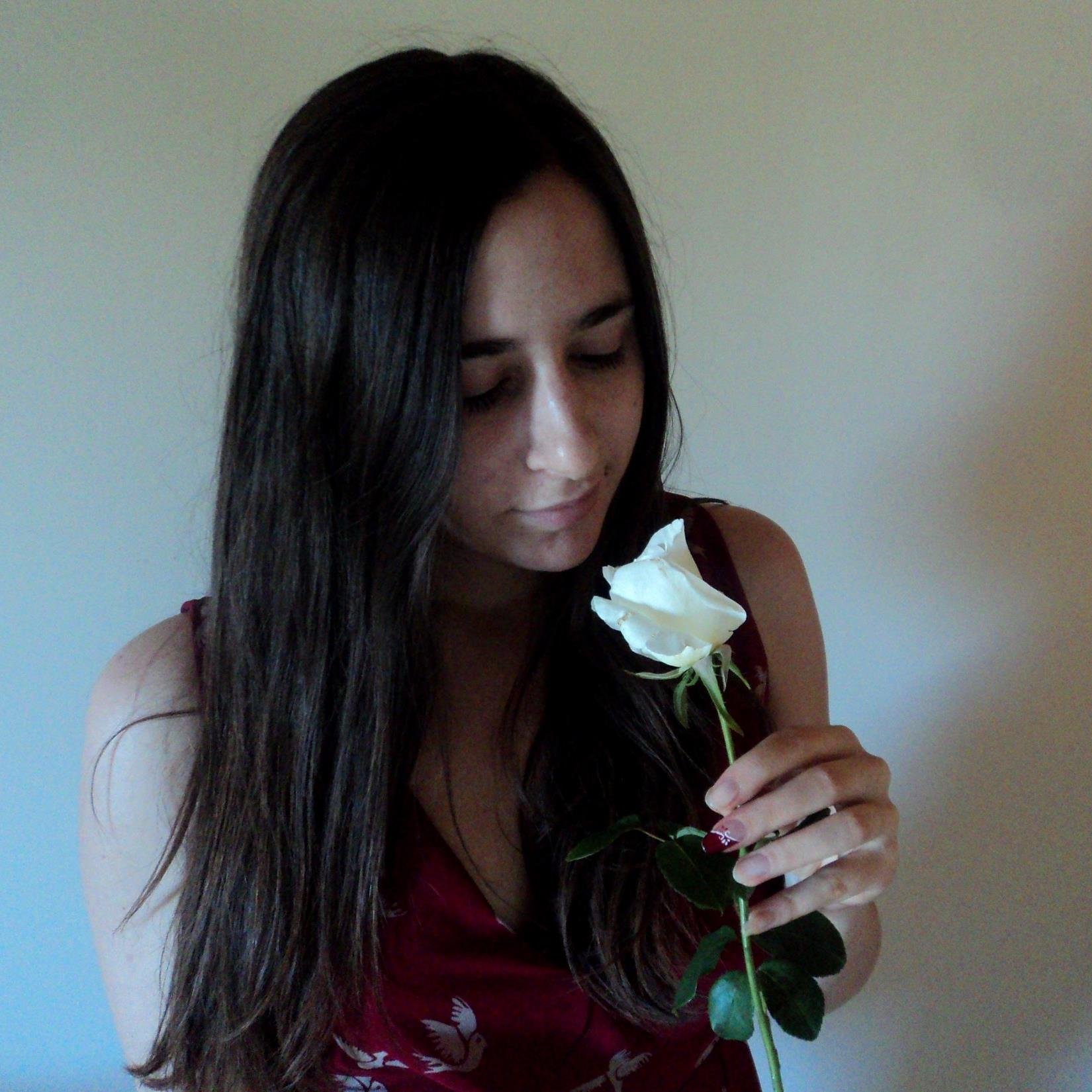 Cindy_Moy's profile picture. Jeune Bordelaise de 26 ans, chargée de communication web, ex étudiante Master web @MasterWebEdito, @mmibdx et licence info com à @UBMontaigne