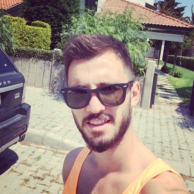 dron_4's profile picture. 