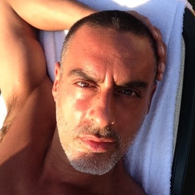 gatto_gamax1973's profile picture. Semper Fidelis....solo alla Juventus! Il Volley la mia passione! Il mare, l'apnea il mio rifugio!!!