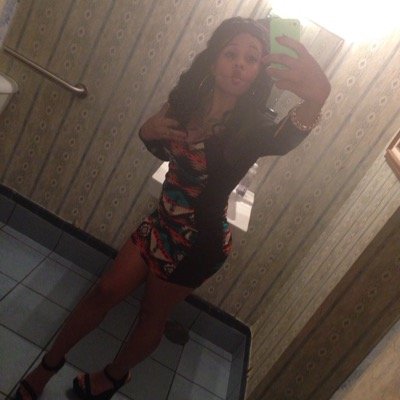 name is redd or ruby , #BI click my follow button :) ima follow bac ! BBA IS MY LIFE , ❤️❤️ kall me RUBYBANGZ