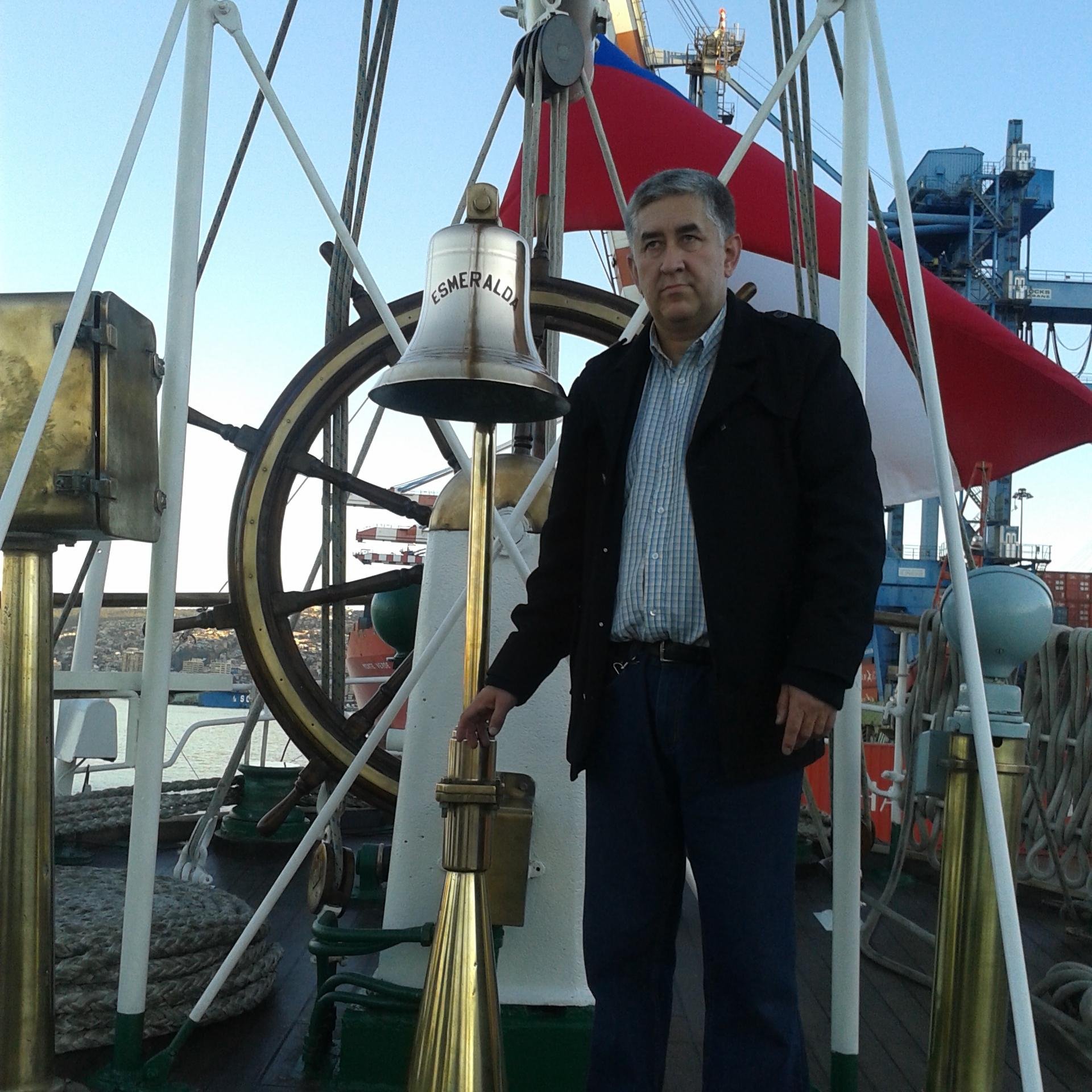 luisjorquerac6's profile picture. De Valparaiso primero SIEMPRE un ex-voluntario del Cuerpo de Bomberos de Valparaiso .Con Everton en el corazon