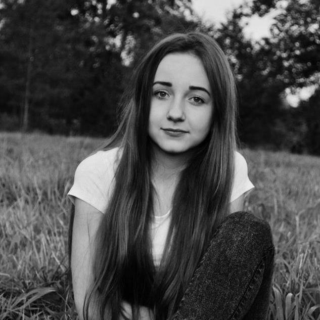 crystalllus's profile picture. #5SOSFamily #Directioner #Mixers  #Selenator #Sheeranator #Kwiatonators #Damianator #Janoskianator #Arianator #JCats #Vampette #Roomie