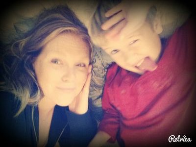 kade0423's profile picture. Mama of three. Self employed. Live life with an open heart