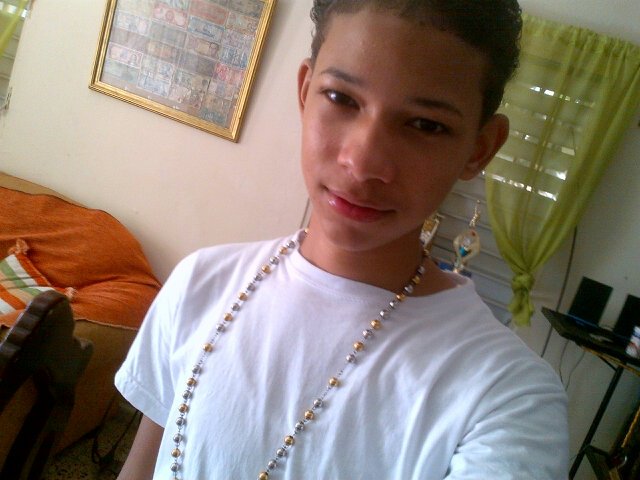 www.facebook/freylin swgger http://t.co/j6gyuydY7X