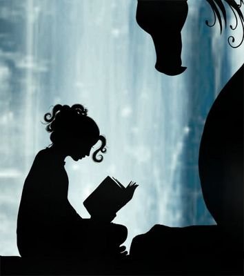 GlendaR10927357's profile picture. 