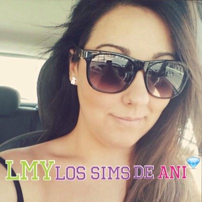 LMY, Se Ignifica La Mejor Youtuber. ⬅️(Mi Opinon) ⬅️ Sigueme Para Hacer Crecer La Familia! Somos #Aniers Somos #Simmer