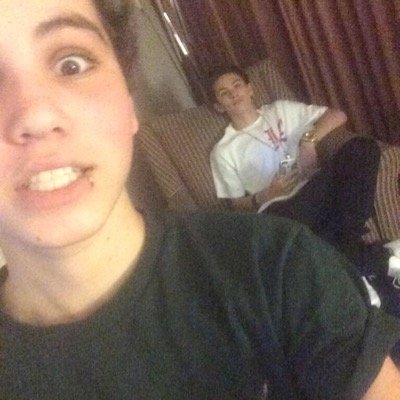 FREE FOLLOW FROM @grierumdallas bc she loves you so you should follow her :)
