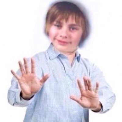 Free follow from @TS5SOS13 :) i would appreciate it if you gave her a follow! if you want a follow back just ask