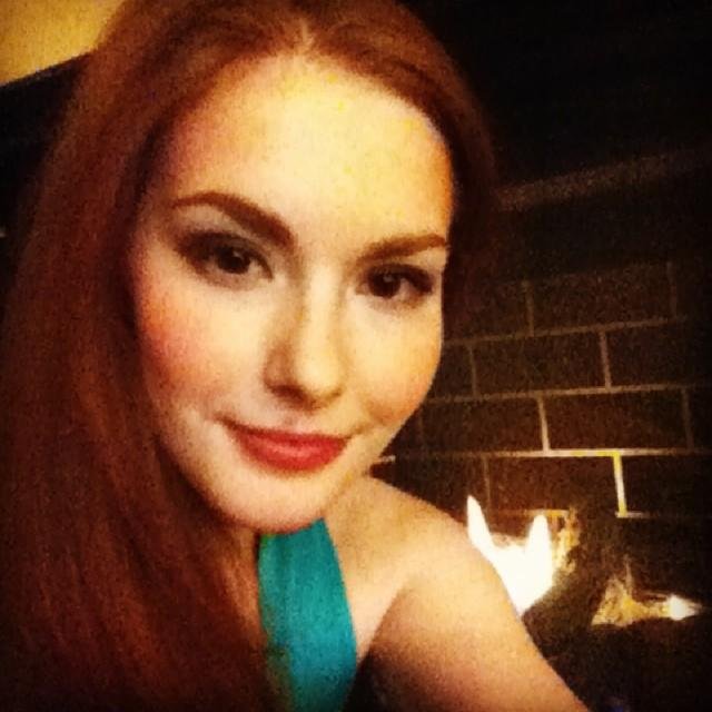 kayyylaaap's profile picture. Feminist, pageant girl, sports anime fan, night owl, oboe player, sarcasm queen, shy tiny person, animal friend, all caps enthusiast, bio writer failure.