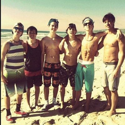 Life is full of mistakes,its how you respond to them that makes or breaks you. -Hayes Grier