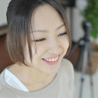 セラミド配合のオールインワンゲルの人気ランキングをご紹介します！肌の乾燥や敏感肌、肌荒れなどのトラブルが気になるあなた！このサイトでは超優秀なセラミドだけを配合したオールインワンゲルで、本当に人気の高いものだけをランキングにしていますので、あなたの肌にしっかりと水分を保持し、潤いのあるプルプルお肌に変えてくれますよ♪