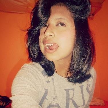 smile_khalo Profile Picture