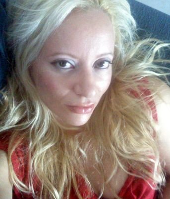 elfa_yayi's profile picture. 