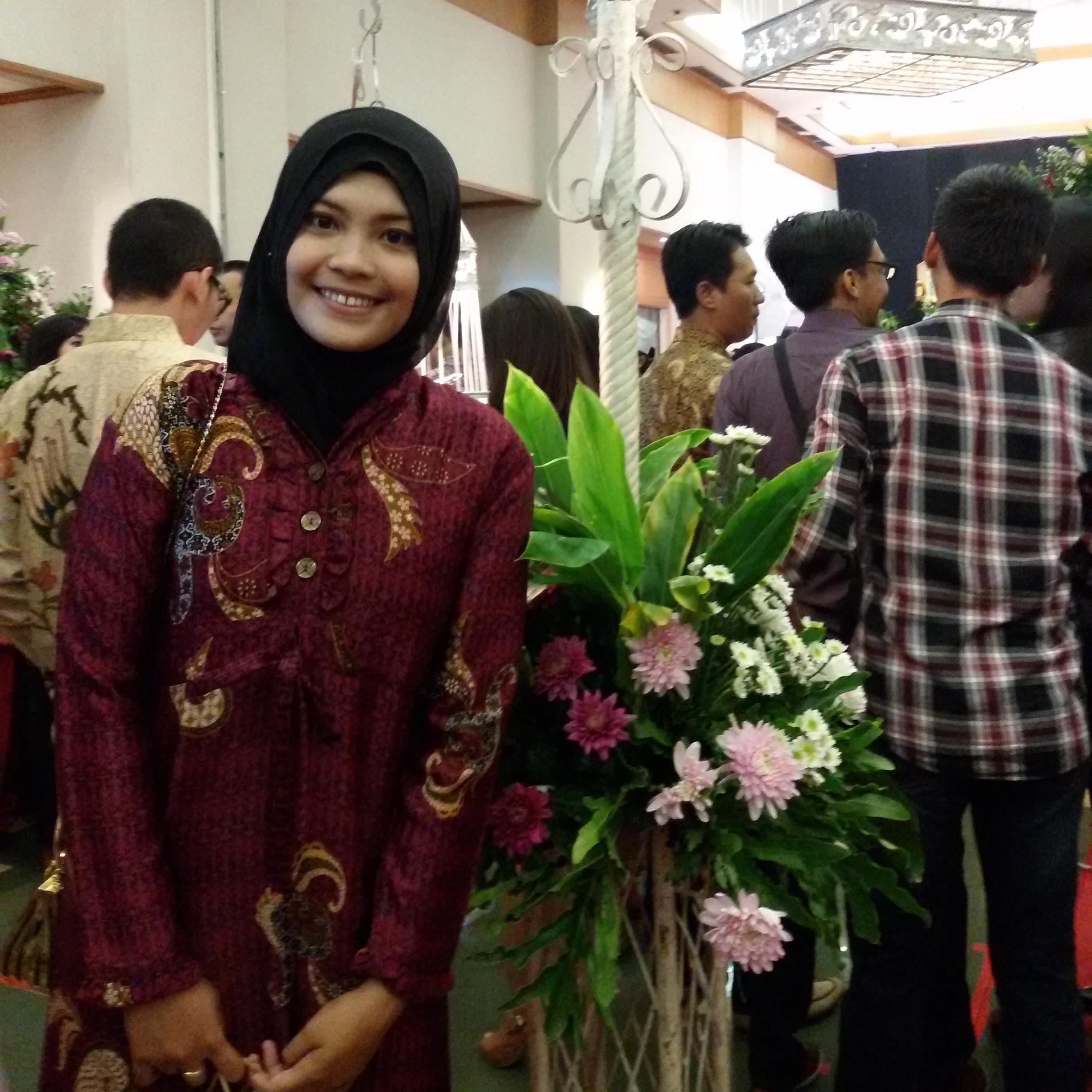 jalanin hidup itu dgn dsertai rasa keyakinan dan optimis insya ALLAH akan dapat hasil yang baik
