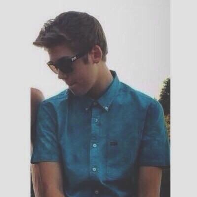 im a fanboy, I support the boys. My old acc got suspened. 0/12