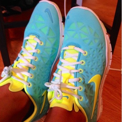 Just a girl trying to take back her life and get fit. Working on a healthy lifestyle not a diet. #nikeobsessed