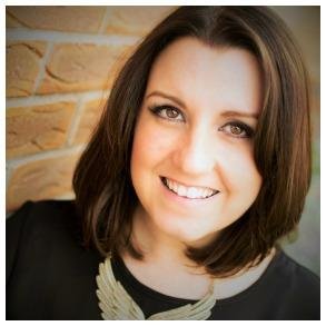 Hi I am Alex. I am a Business Mentor for women in the Beauty and Hair Industry founder of the Beauty Industry Business Intensive 6 week online course.