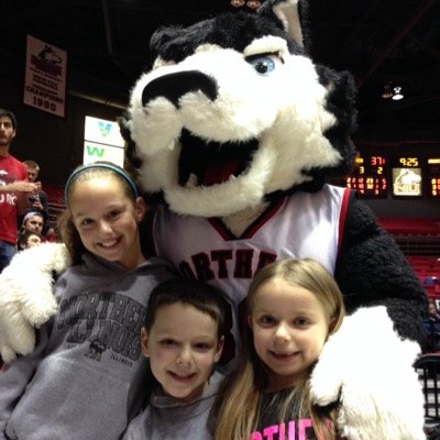 Huskie fan 4 life!