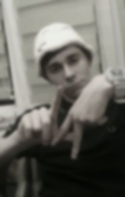 fanera01's profile picture. 