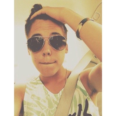 SlMPLYJAN's profile picture. @drizzyjohnsonn sextapegilinsky what's up? uh don't expose me. I love you and you're awesome - daddy g