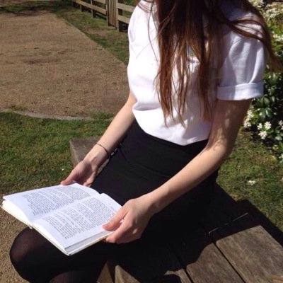 Radical | XIV | ENTP | Words lover | FANGIRL