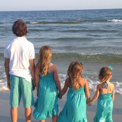 kate_bushman1's profile picture. 