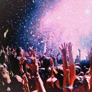 DM me if you have a party going on and you want it to be big, i'll tweet about it. LETS PARTY BITCHES.