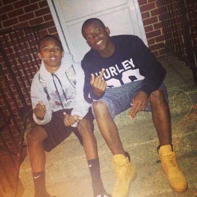 young nigga chasein ah dollor southside were they raised neva wife ah thot been that nigga since ah youngin free wanks rah pete ✊ R.I.P CHASE