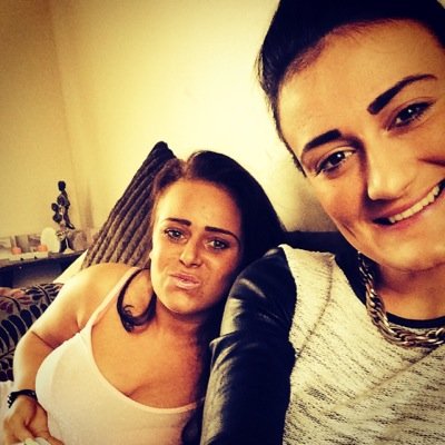 billiejeangxx's profile picture. never let anyone get you down . . be who you are and no one else and if they like the real you they will stick around.