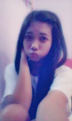 female||19y.o||health analyst @iik