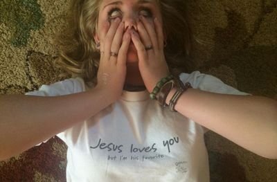 re_laxed's profile picture. happiness comes from yourself