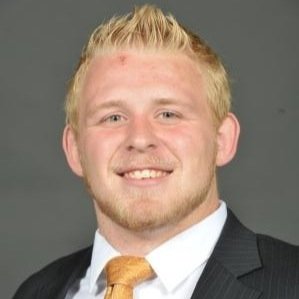 University of Minnesota-Carlson School of Management Graduate. FSO Advisory Staff at EY. Former Minnesota Coed-Cheerleader