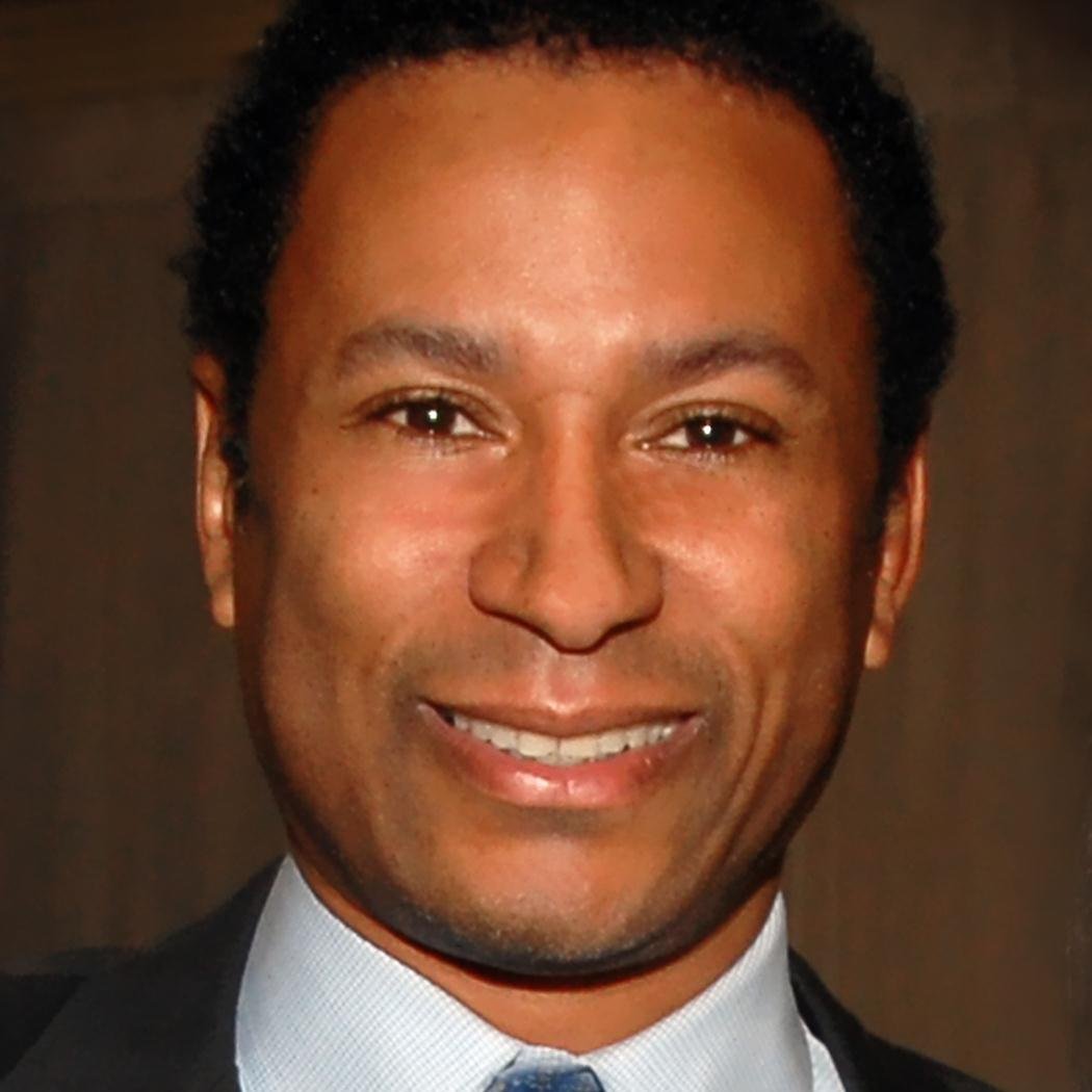Attorney, Princeton-Harvard Law, NYT bestselling author 14 books on race & class, Our Kind of People...Greenwich CT ex-busboy:  LGNYoffice@gmail.com