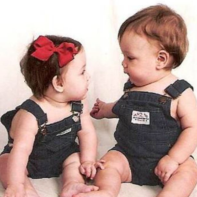 HopeandKiane's profile picture. 10 months old and growing so fast!