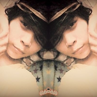 ~im living with tears and pain inside my heart~