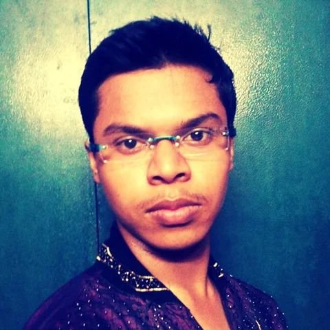 nag_niladri's profile picture. Geek....