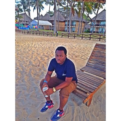 #Team follow baq M dat diamond n dirt✈️✈️ Beliiiiiii dat huh...