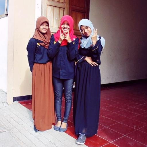SMK NEGERI 2 SURAKARTA || TKJ C || @allysamega