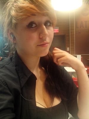 I am dating Cody Lusk ( @lusky3 ). Anniversary is December. 30th, 2012 @10:34pm. Love you baby!