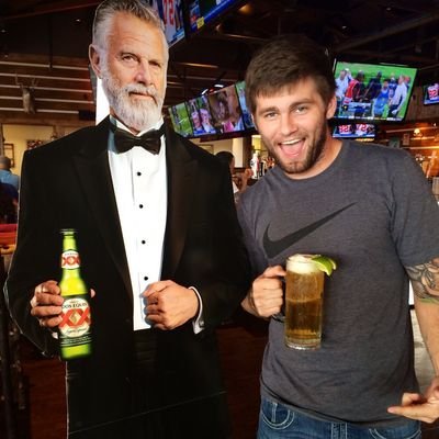 jakehchaney's profile picture. TX ✈ AZ 21