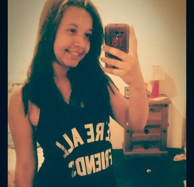 ♥; O mais legal dα suα invejα, é que você αcαbα fαzendo α maior propαgαndα de mim!
