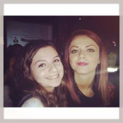 'Gli angeli esistono ma a volte non hanno le ali, allora li chiamano idoli.' @NaliOfficial ♥ -101 km dalla felicità.-